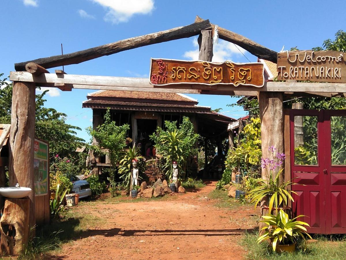 Ratanak Tep Rithea Homestay Banlung Ngoại thất bức ảnh