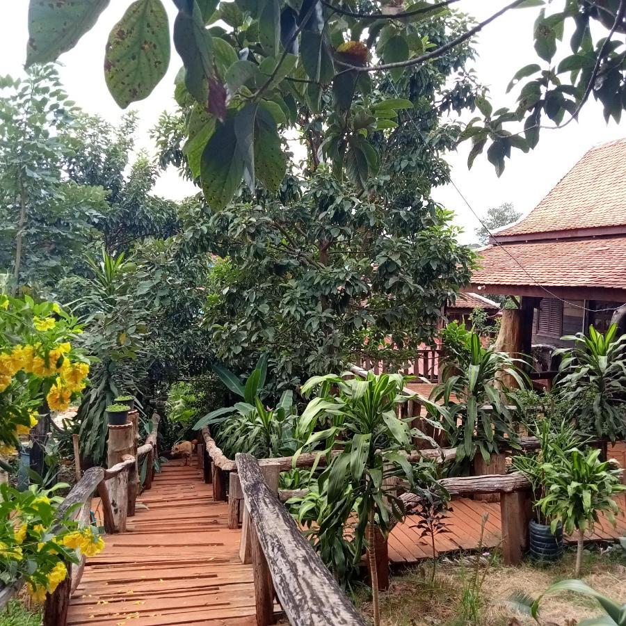 Ratanak Tep Rithea Homestay Banlung Ngoại thất bức ảnh