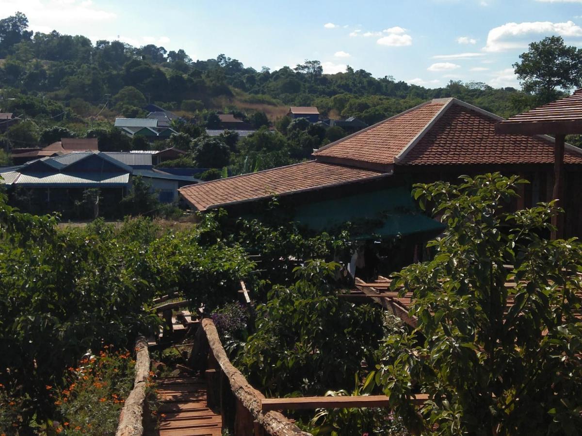 Ratanak Tep Rithea Homestay Banlung Ngoại thất bức ảnh