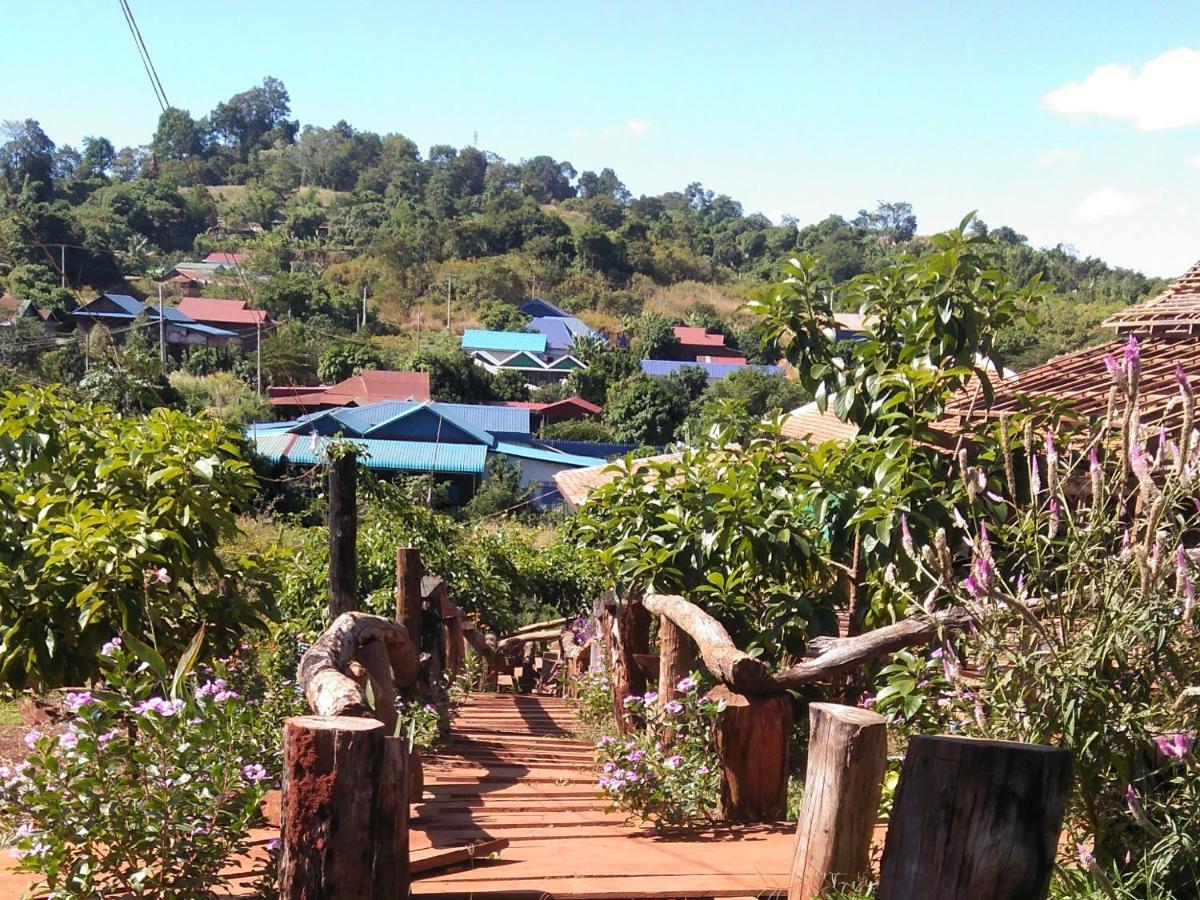 Ratanak Tep Rithea Homestay Banlung Ngoại thất bức ảnh
